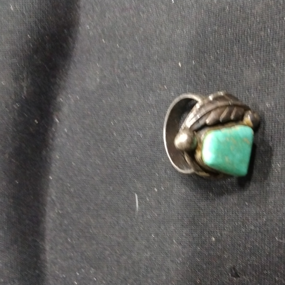 Native American Style Ring - Picture 2 of 4